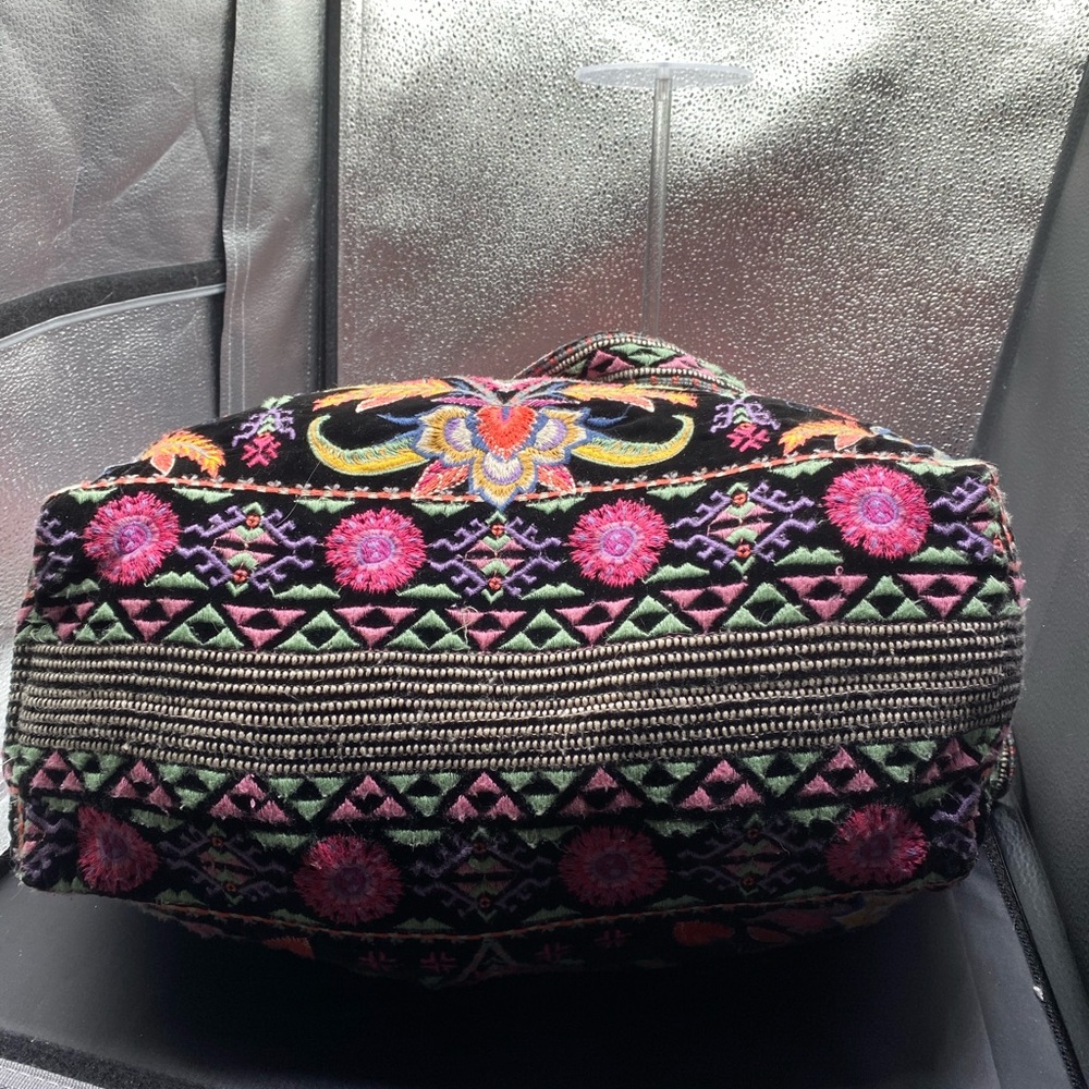 660 JOHNNY WAS velvet &silk embrodery tote bag from my closet EPOC - Picture 6 of 10